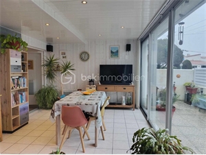 t4 à la vente -   85270  SAINT HILAIRE DE RIEZ, surface 66 m2 vente t4 - UBI457509710